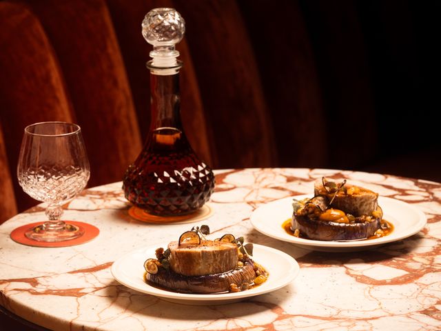 Mambo Garches Cocktails & Food